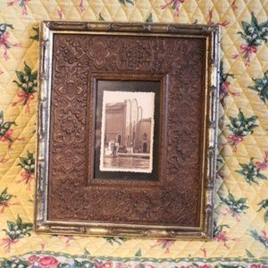 VINTAGE PICTURE FRAME 8 X10  3X5 PHOTO